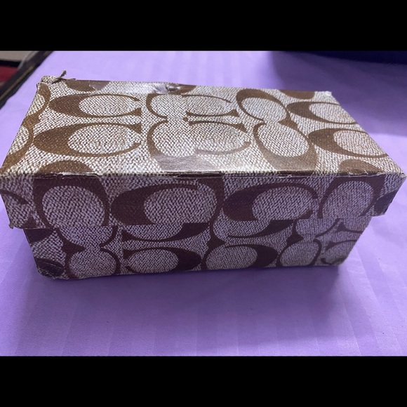 SOLD ‼️Coach Sunglasses . Unused - Picture 5 of 6